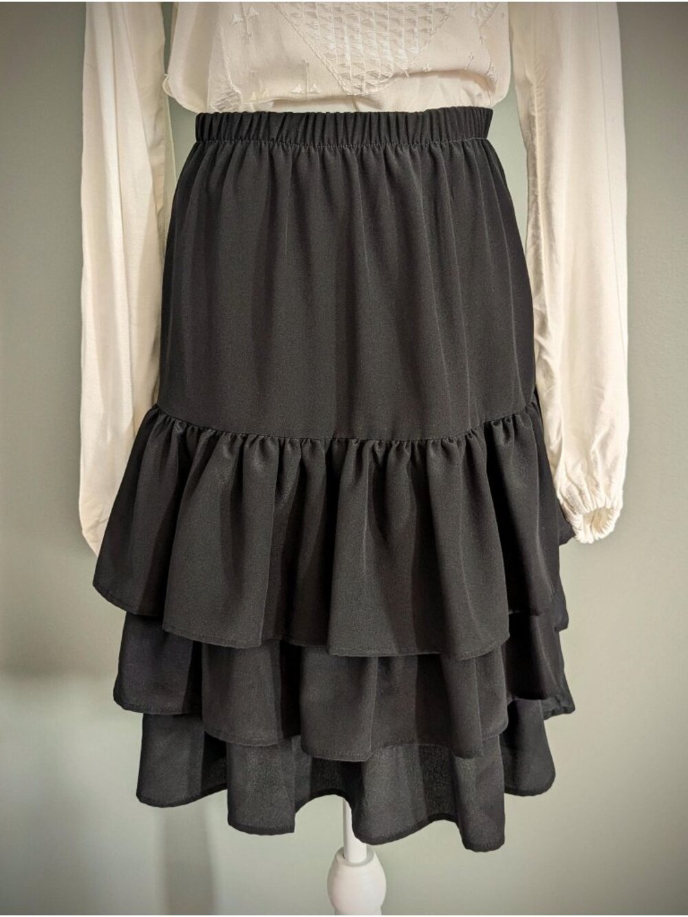 1980's Tiered Ruffle Pencil Skirt - Women's Size S/M